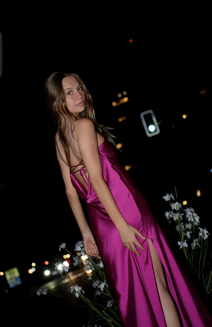 PRE ORDER: VESTIDO MAXI CAPRI SEDA COLORES